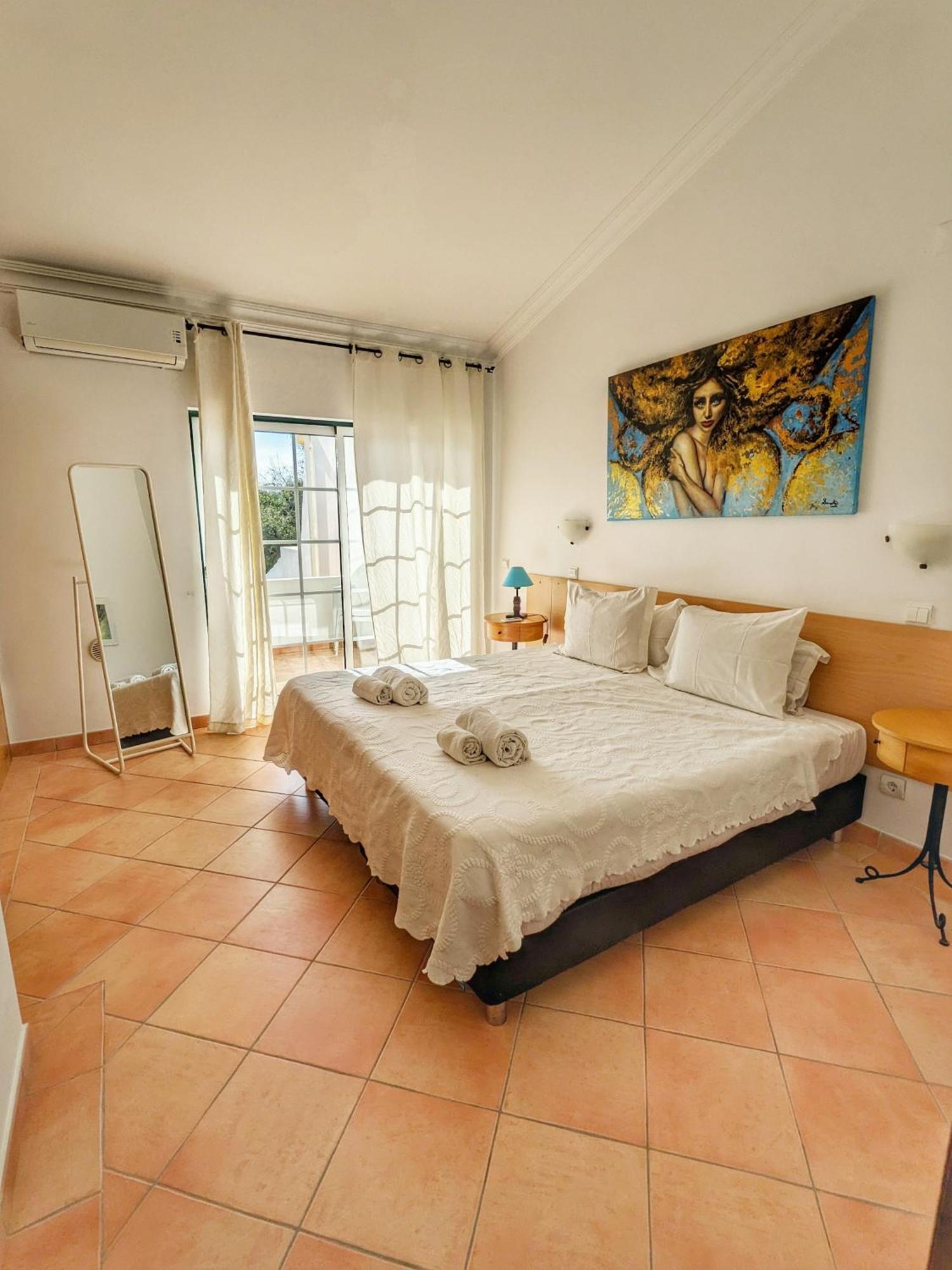 Townhouse 700M From Sao Rafael Beach Albufeira Luaran gambar