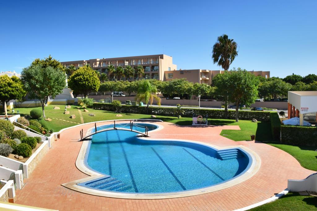 Townhouse 700M From Sao Rafael Beach Albufeira Luaran gambar